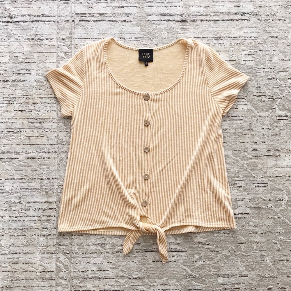 W5 Tie Front Top